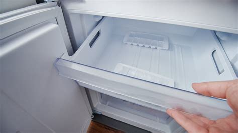 Refrigerator Has Water Under Drawers